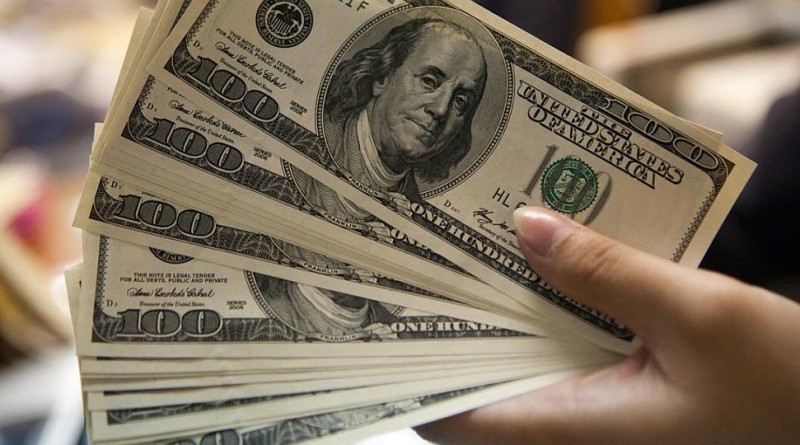 dolares